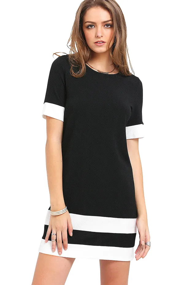 Black_Polyester_Knitting_T-Shirt_for_Women