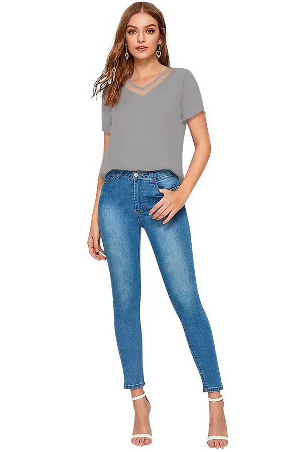 Grey_Polyester_Knitting_T-Shirt_for_Women