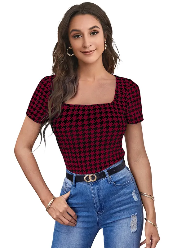 Maroon_Polyester_Knitting_T-Shirt_for_Women