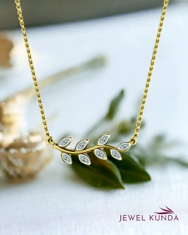 Yellow_Gold_Finish_Unique_Finish_Leaf_Shaped_Pendant_Necklace