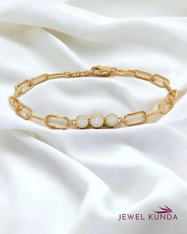 Yellow_Gold_Finish_Link_Bracelet_For_Women