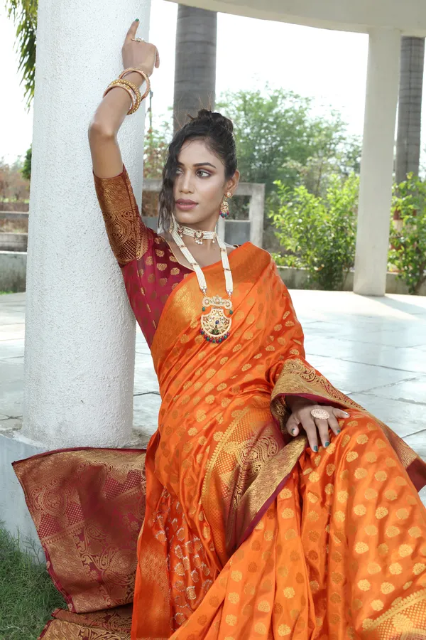 Orange_Woven_Jacquard_Soft_Silk__Saree_With_Unstitched_Blouse
