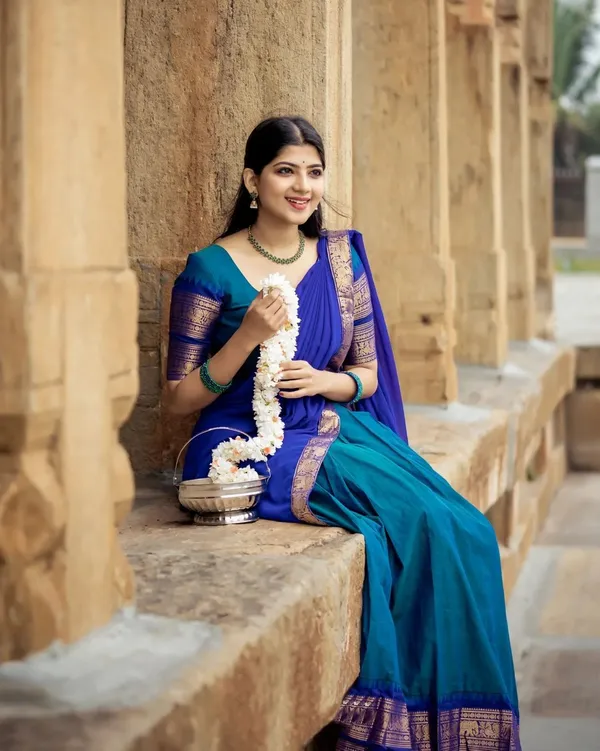 Blue_Kanjiveram_Silk_Zari_Lehenga_With_Blouse_Along_With_Banarsi_Silk_Dupatta