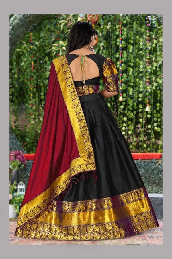 Black_Kanjiveram_Silk_Zari_Lehenga_With_Blouse_Along_With_Banarsi_Silk_Dupatta