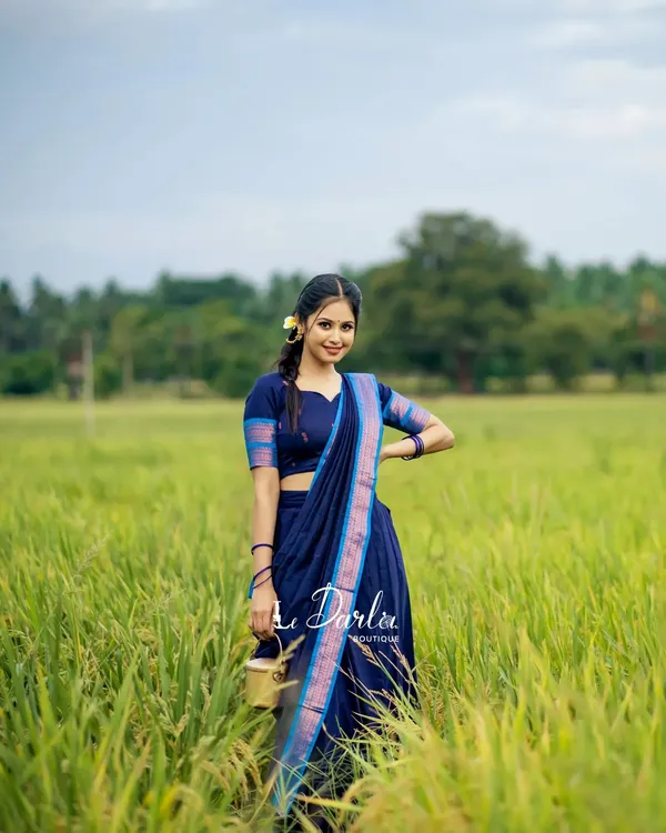 Blue_Kanjiveram_Silk_Zari_Lehenga_With_Blouse_Along_With_Banarsi_Silk_Dupatta