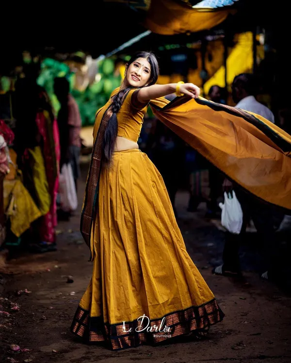 Yellow_Kanjiveram_Silk_Zari_Lehenga_With_Blouse_Along_With_Banarsi_Silk_Dupatta