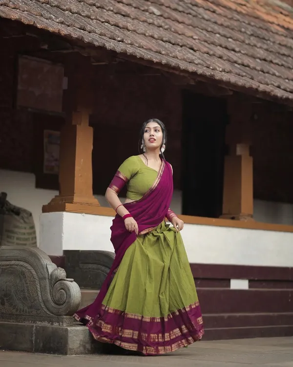 Lemon_Kanjiveram_Silk_Zari_Lehenga_With_Blouse_Along_With_Banarsi_Silk_Dupatta