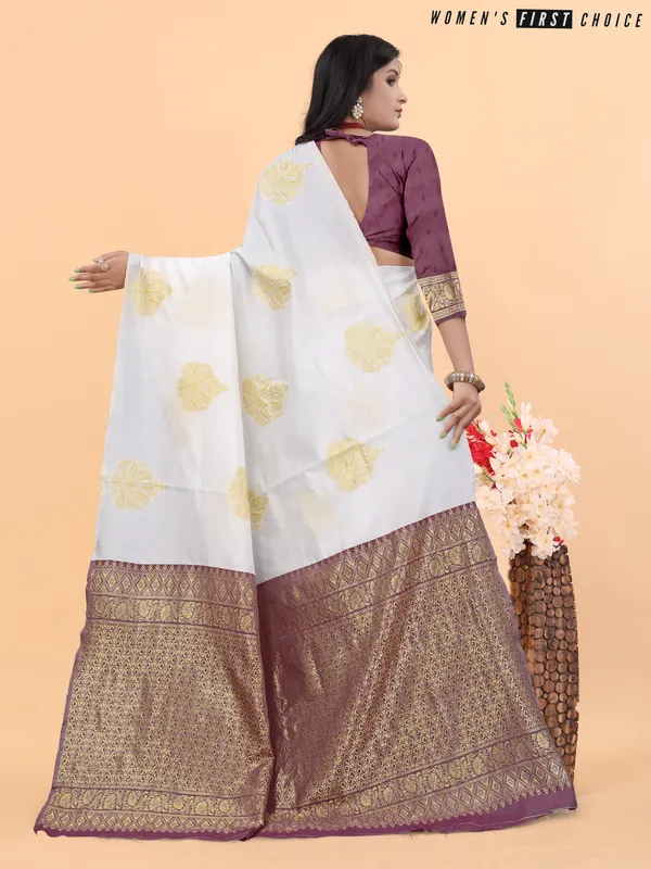 White_Woven_Banarasi_Soft_Silk__Saree_With_Unstitched_Blouse