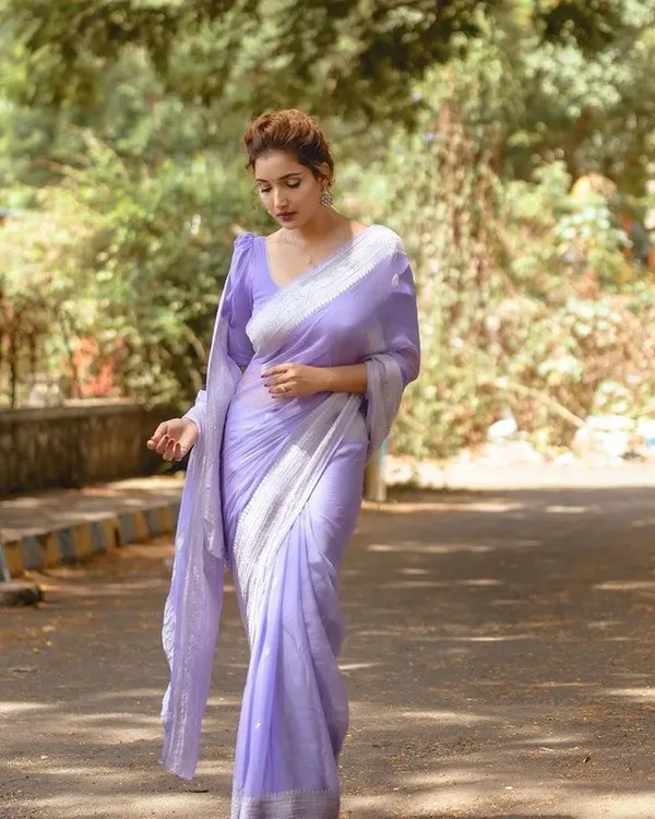 Light_Blue__Floral_Print_Kanjivaram_Jacquard_Cotton_Silk__Saree_With_Unstitched_Blouse