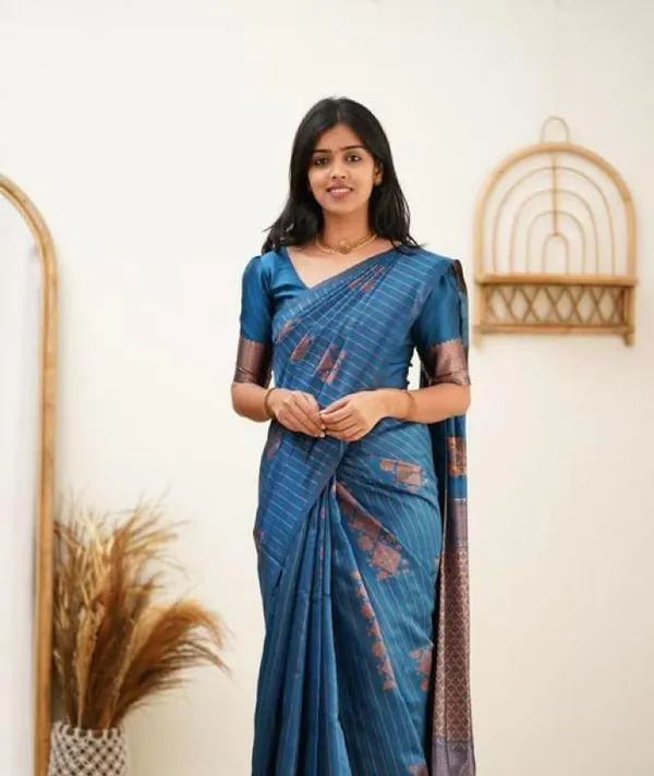 Rama__Woven_Jacquard__Saree_With_Unstitched_Blouse