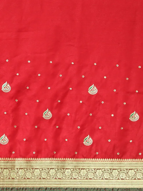 Red__Woven_Kanjivaram__Saree_With_Unstitched_Blouse
