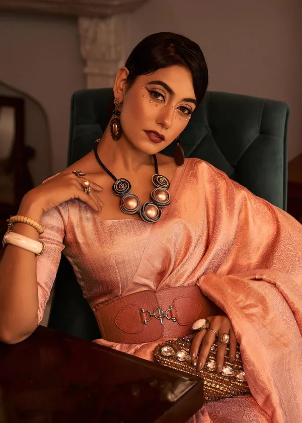 Fresh_Peach_Woven_Kanjivaram_Banarasi_Jacquard__Saree_With_Unstitched_Blouse