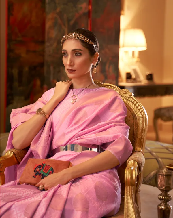 Pink__Woven_Kanjivaram__Saree_With_Unstitched_Blouse