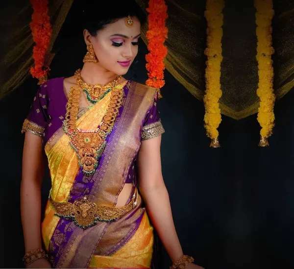 Yellow__Woven_Banarasi_Jacquard__Saree_With_Unstitched_Blouse