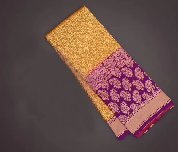 Yellow__Woven_Banarasi_Jacquard__Saree_With_Unstitched_Blouse