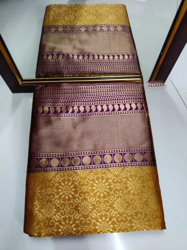 Yellow__Woven_Banarasi_Jacquard__Saree_With_Unstitched_Blouse