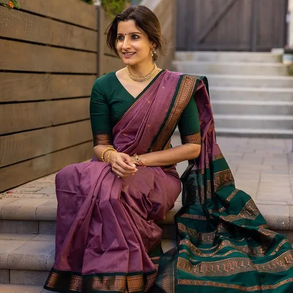 Rani_Green_Woven_Banarasi_Soft_Silk__Saree_With_Unstitched_Blouse