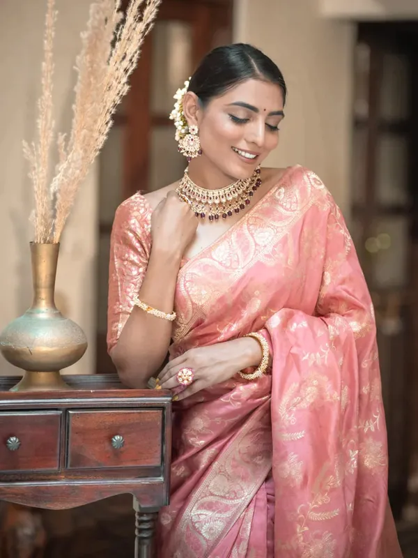 Pink__Woven_Jacquard__Saree_With_Unstitched_Blouse