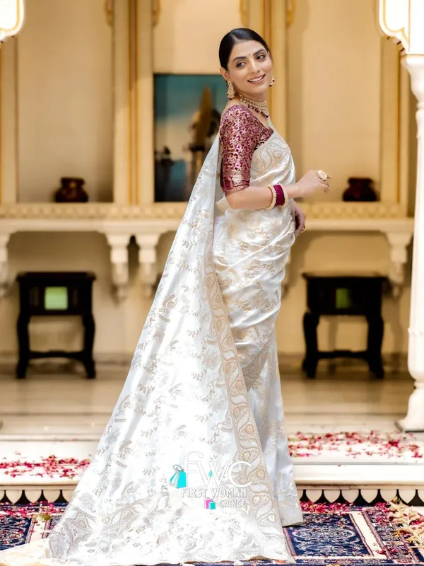 White__Woven_Jacquard__Saree_With_Unstitched_Blouse