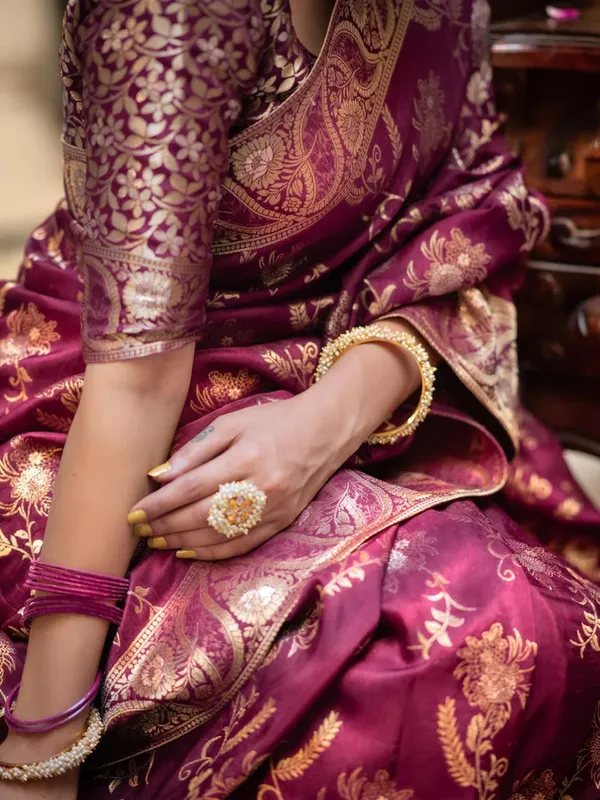 Wine__Woven_Banarasi_Jacquard__Saree_With_Unstitched_Blouse