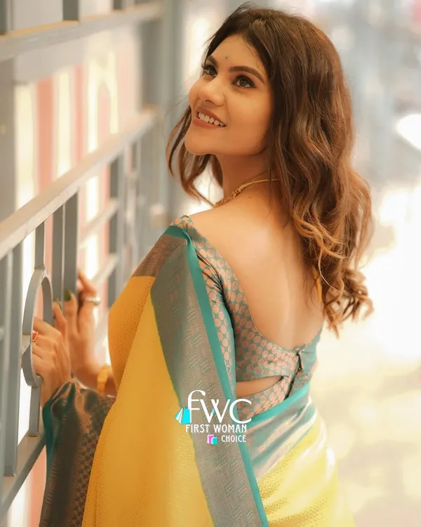 Yellow/Rama__Woven_Jacquard__Saree_With_Unstitched_Blouse