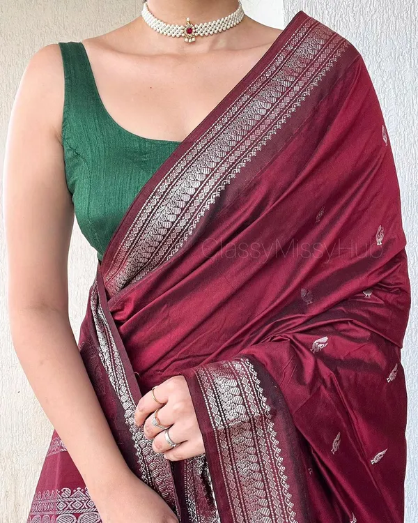 Maharani__Woven_Jacquard__Saree_With_Unstitched_Blouse