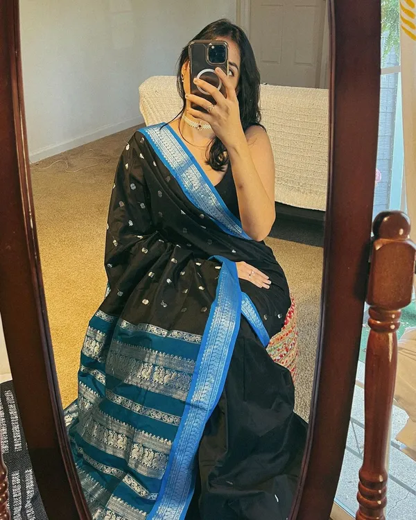 Black/Blue__Woven_Banarasi_Jacquard__Saree_With_Unstitched_Blouse