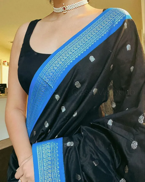 Black/Blue__Woven_Banarasi_Jacquard__Saree_With_Unstitched_Blouse