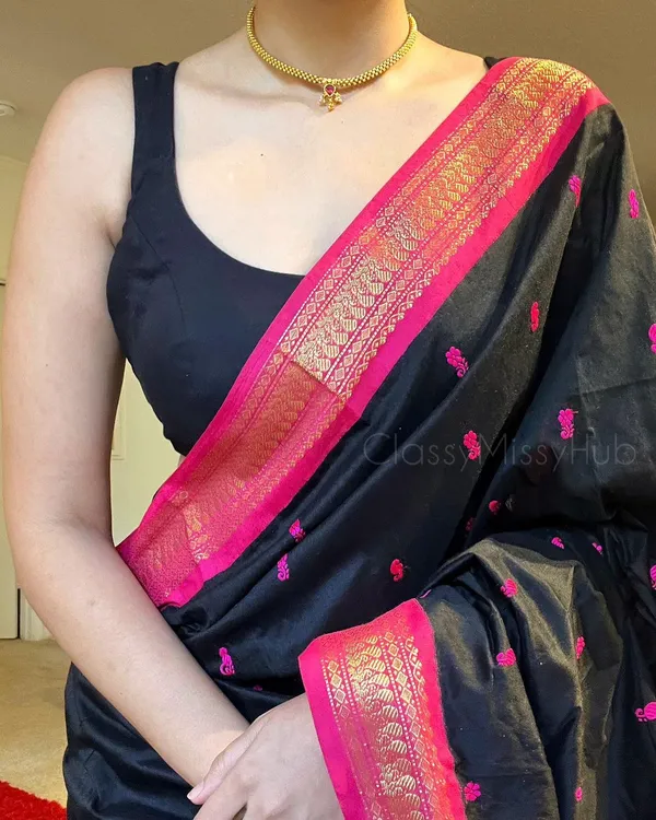 Black/Pink__Woven_Jacquard__Saree_With_Unstitched_Blouse