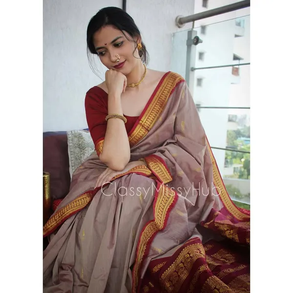 Cofee/Red__Woven_Banarasi_Jacquard__Saree_With_Unstitched_Blouse