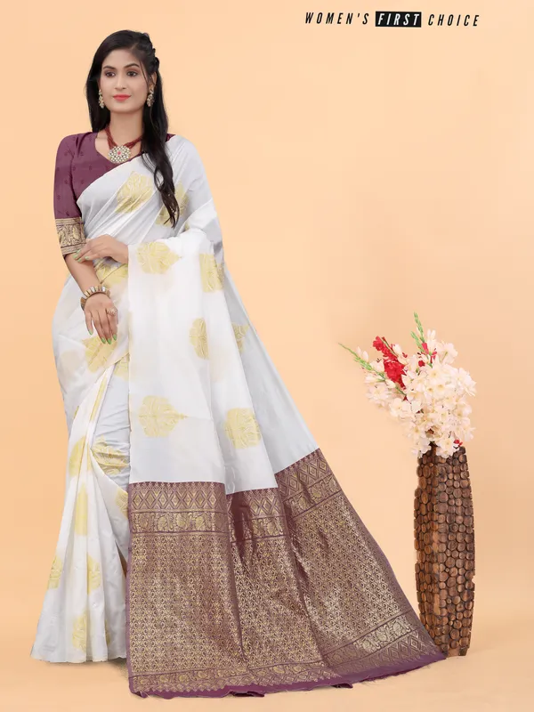 White_Woven_Banarasi_Soft_Silk__Saree_With_Unstitched_Blouse