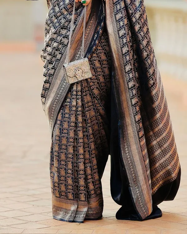 Black_Woven_Banarasi_Soft_Silk__Saree_With_Unstitched_Blouse