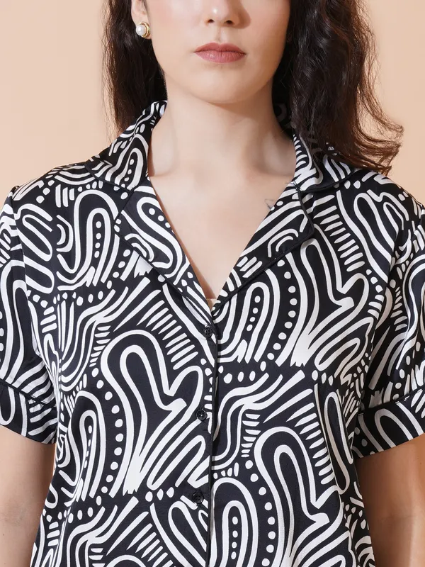 Monochrome_Japan_Satin__Abstract_Night_Suit_For_Women