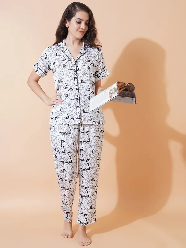 White_Japan_Satin_Abstract_Night_Suit_For_Women.
