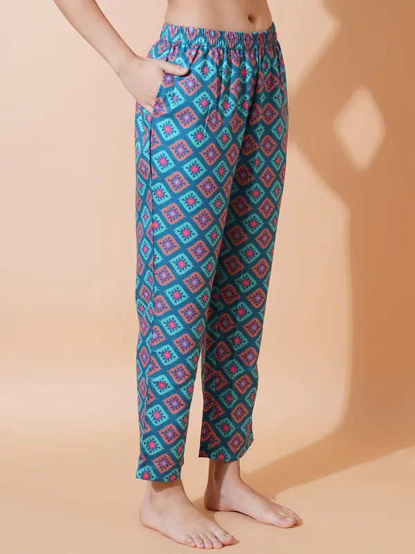 Blue_Cotton_Night_Suit_Ethnic_Motif_Print_For_Women.