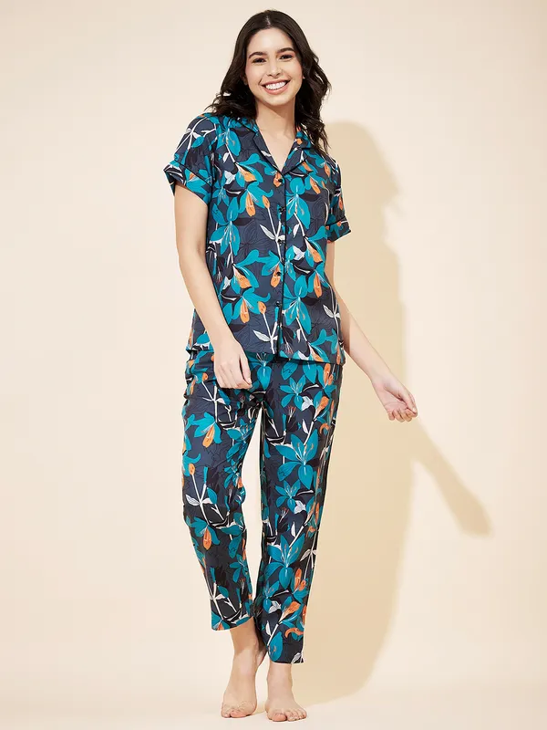 Teal_Cotton_Floral_Print_Night_Suit_For_Women.