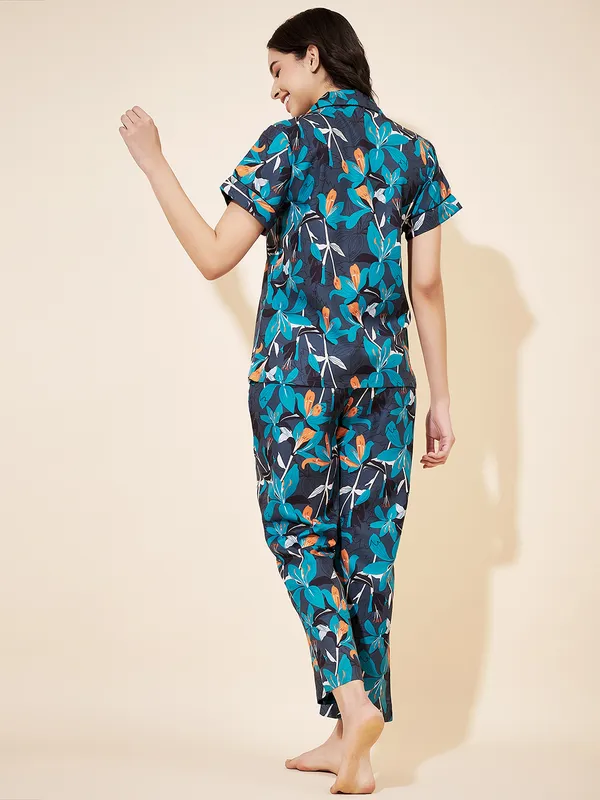 Teal_Cotton_Floral_Print_Night_Suit_For_Women.