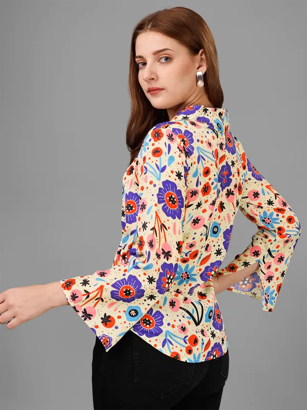 Multicolor_Cotton_Abstract_Night_Suit_For_Women.