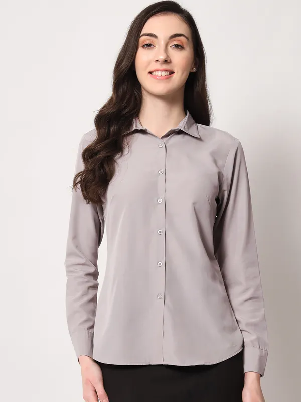 Women_Tailored_Fit_Spread_Collar_Casual_Shirt