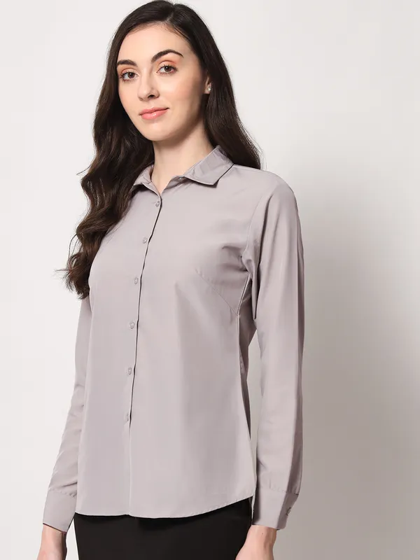 Women_Tailored_Fit_Spread_Collar_Casual_Shirt