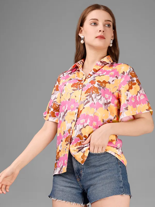Women_Standard_Floral_Printed_Casual_Shirt