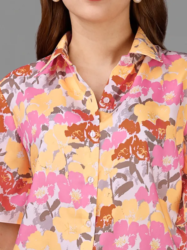Women_Standard_Floral_Printed_Casual_Shirt
