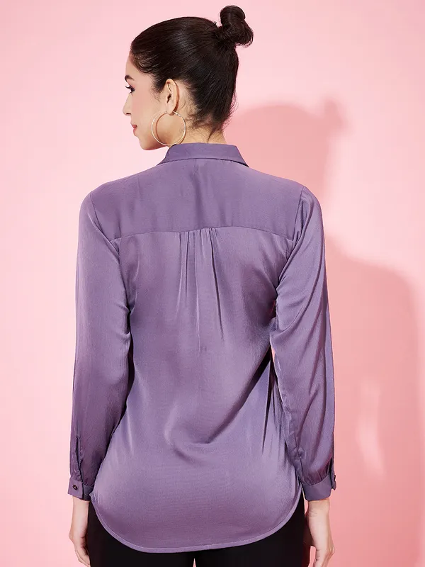 Premium_Tailored_Fit_Spread_Collar_Long_Sleeves_Silk_Casual_Shirt