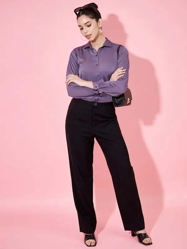 Premium_Tailored_Fit_Spread_Collar_Long_Sleeves_Silk_Casual_Shirt