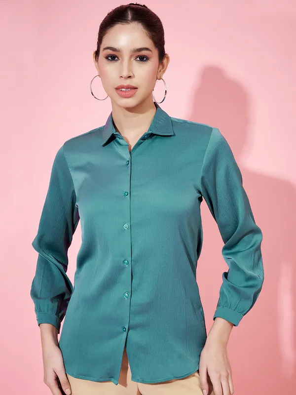 Premium_Tailored_Fit_Spread_Collar_Long_Sleeves_Silk_Casual_Shirt