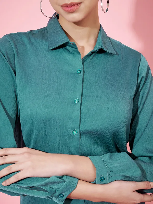 Premium_Tailored_Fit_Spread_Collar_Long_Sleeves_Silk_Casual_Shirt