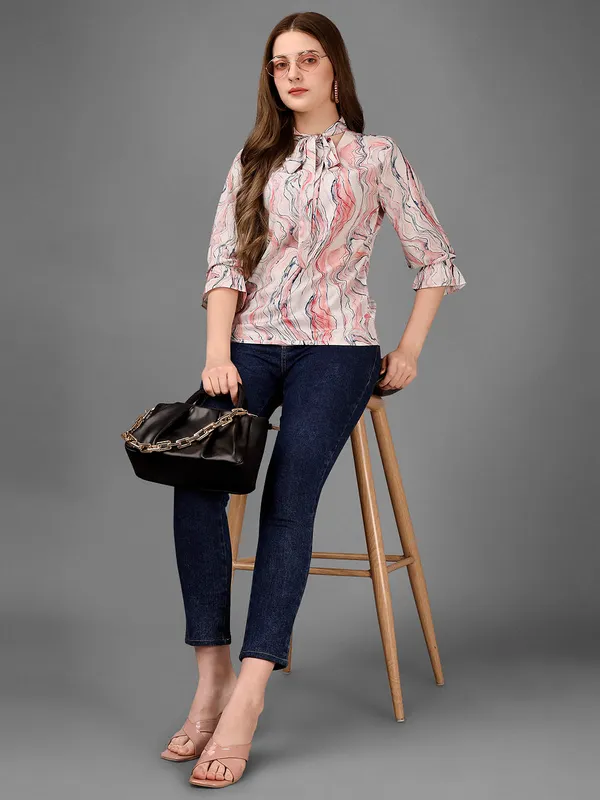 Abstract_Print_Top_with_Tie-Up