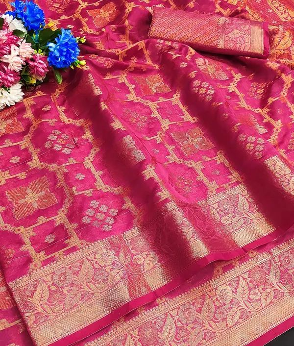 Organza_Pink_Color_Jacquard_Woven_Design_Banarasi_Stlye_recommended_for_Wedding,_Party_&_Festival,_Zari_Woven_Saree_for_Women