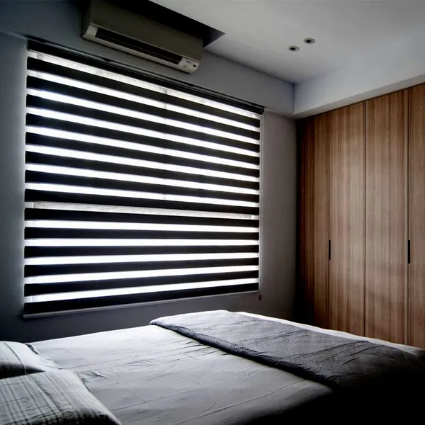 Zebra_Blinds_Blackout_Zebra_Blinds_Roller_Blinds_Windows_Bedroom_Living_Room_Office