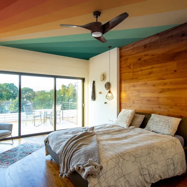 Retro_pop_and_colorful_geometric_burst_line_background_Wall_Mural.